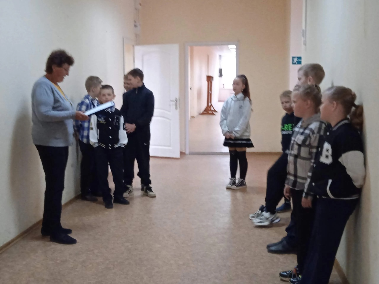 Работники Песковского Дома культуры для детей провели экологическую игру-викторину «Что?Где?Когда?»..